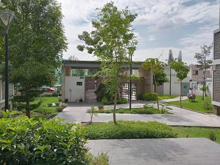 Tranquilo Y Moderno Dpto En Buena Zona De Gdl Lägenhet Guadalajara 0*,