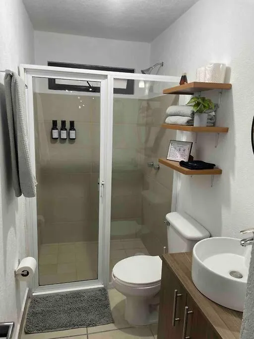 Tranquilo Y Moderno Dpto En Buena Zona De Gdl Apartment Guadalajara Mexico